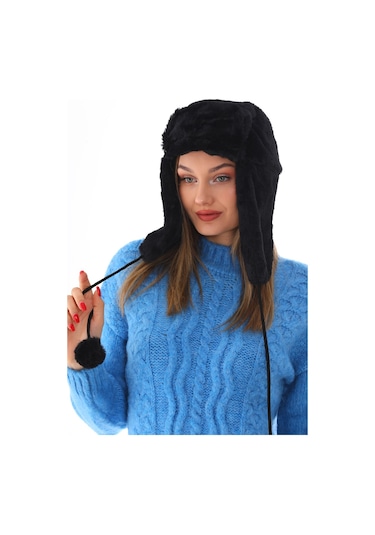 Kadın Siyah Kürklü Kulaklıklı Peluş Şapka Siyah