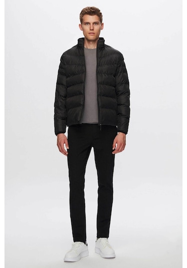 D's Damat Slim Fit Rüzgar Geçirmez Elyaf Dolgulu Erkek Mont 1HF07ORT01940 Siyah D's Damat Slim Fit Rüzgar Geçirmez Elyaf Dolgulu Erkek Mont 1HF07ORT01940 Siyah