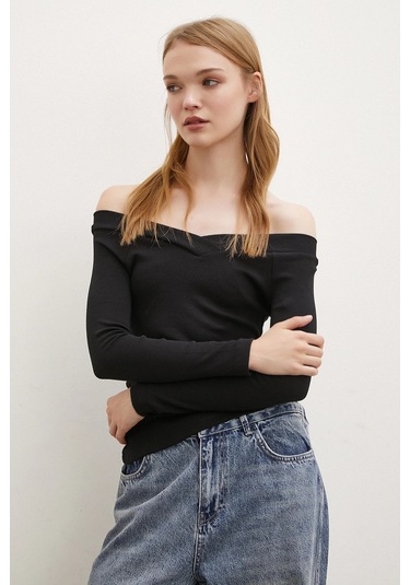 Kayık Yaka Bluz Siyah Siyah