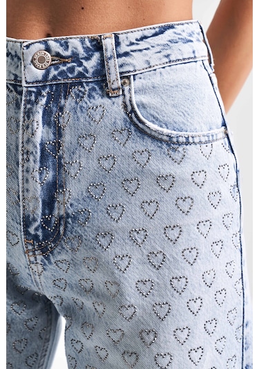 Itsbasic Kadın Snow Kot Rengi Doris T5-4s5-27 Straight Fit Kalpli Parlak Taşlı Tasarım Denim Jean Snow-taşlı Itsbasic Kadın Snow Kot Rengi Doris T5-4s5-27 Straight Fit Kalpli Parlak Taşlı Tasarım Denim Jean Snow-taşlı