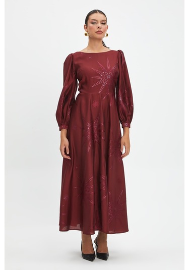Parlak Yıldız Desenli Elbise - Zamansız Tasarım Ve Şık Detaylar Bordo