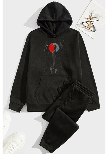 Evren Temalı Baskılı Eşofman Takımı Siyah