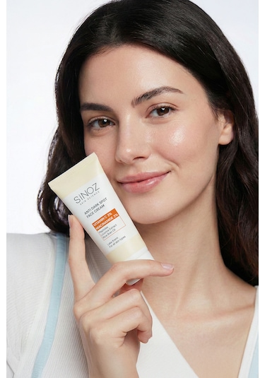 Sinoz %3 C Vitaminli Koyu Ton Eşitleyici Krem 40 ML