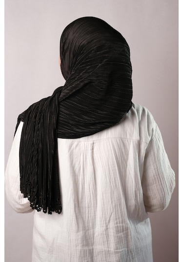 Siyah Pratik Hazır Geçmeli Tesettür Eşarp Fukuro Piliseli Çiçek D Siyah