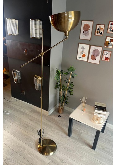 Eskitme Makas Gövde Lambader Hareketli Başlık Modern Dekoratif Metal Oturma Odası Çalışma Odası Zemin Lambası Eskitme