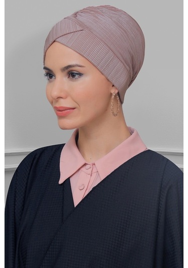 Violet Pratik Hazır Geçmeli Tesettür Bone Fukuro Piliseli Çapraz Çok Renkli