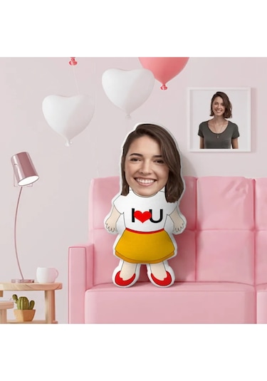 Kişiye Özel Etekli Kız Tasarımlı Şekilli Yastık Çok Renkli