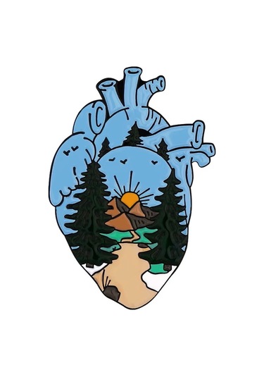 Orman Desenli Kalp Şeklinde Medikal Broş P0681 Çok Renkli