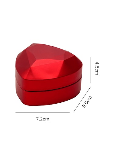 Springsun Kırmızı Mat Lakalı Kalp Şekilli Elmas Yüzlü Led Işıklı Yüzük Kutusu 7.2x6.6x4.5cm Kırmızı