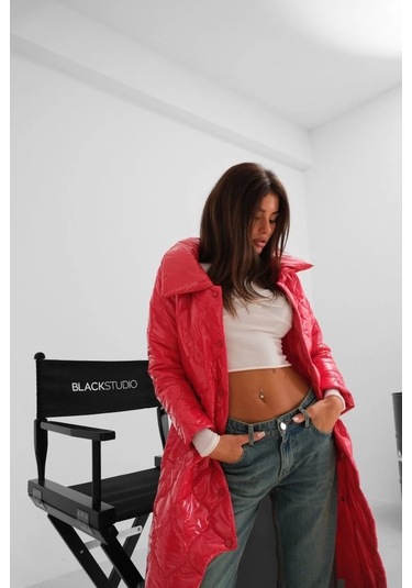 Kemerli Rugan Şişme Maxi Mont Kırmızı