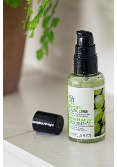 The Body Shop Grapeseed Parlaklık Veren Saç Serumu 60 ML