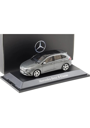 1:43 Herpa 2018 Mercedes Benz B-class W247
