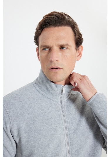 AC&Co / Altınyıldız Classics 4A5221100014GMJS Standart Fit Fermuarlı Bato Yaka Polar Erkek Ceket Gri AC&Co / Altınyıldız Classics 4A5221100014GMJS Standart Fit Fermuarlı Bato Yaka Polar Erkek Ceket Gri