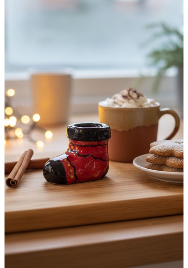 Kırmızı Bot Formlu Seramik Şamdan Çok Renkli