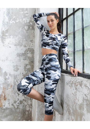 Kamuflaj Desen Toparlayıcı Spor Kapri Tayt Gri Kamuflaj