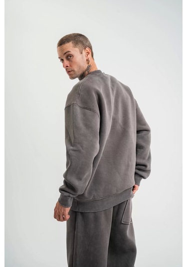 Unisex Uzun Kol Bisiklet Yaka Yıkamalı Sweatshirt - Füme Füme