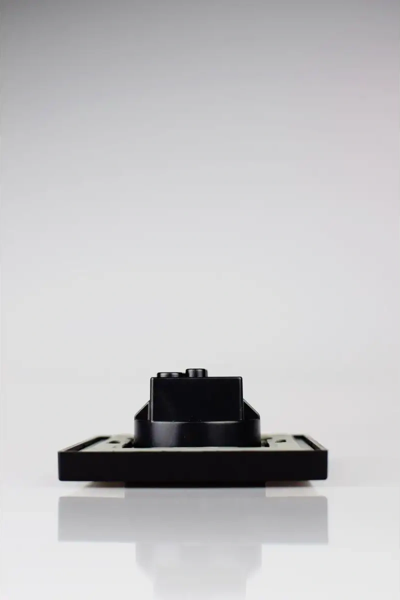 Vo'stabl Topraklamalı Siyah Tekli Plastik Priz 145886481 101