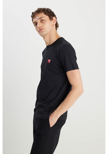 Wrangler Regular Fit Minimal Logo Siyah Erkek T-shirt Mw70md3001 Siyah