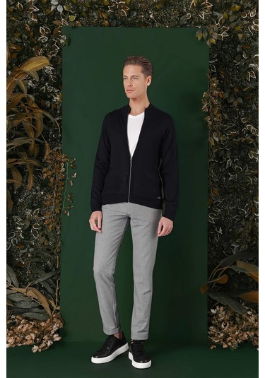 Tr 860 Slim Fit Lacivert Klasik Triko Lacivert