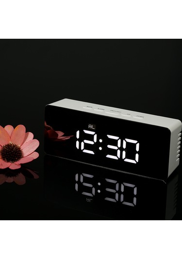 Çok İşlevli Plastik Ayna Led Gece Lambası Termometre Dijital Duvar Saati Lamba Çalar Saat