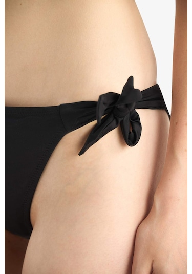 DeFacto Regular Fit Bikini Alt-Fall in Love B7509AX25SMBK81