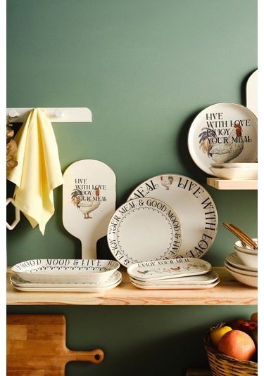 Karaca Farmland Mood Kayık Tabak 27 Cm