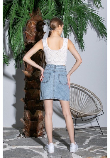 Önü Düğmeli Mavi Kot Etek