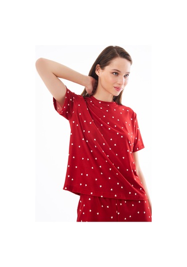 Premium Şortlu Kadın Pijama Takımı Kırmızı Kalp Desenli Yumuşak Dokulu Bisiklet Yaka Kısa Kollu Kırmızı