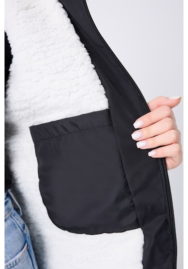 Montland Kadın Siyah İçi Kürklü Su Ve Rüzgar Geçirmez Kapüşonlu Kışlık Mont Siyah