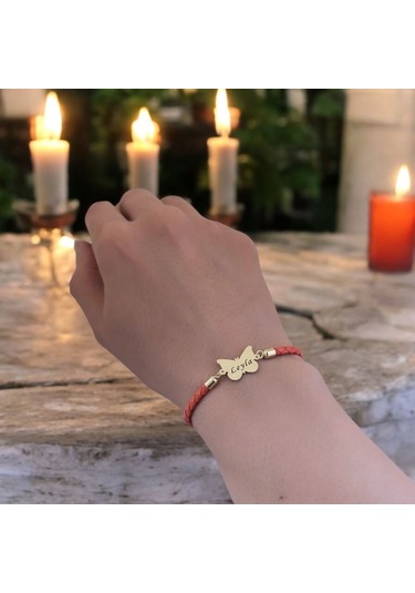 Leyla İsmine Özel Turuncu Derili Kelebek Motifli 14 Ayar Altın Plakalı Hediye Bileklik-502isim Leyla