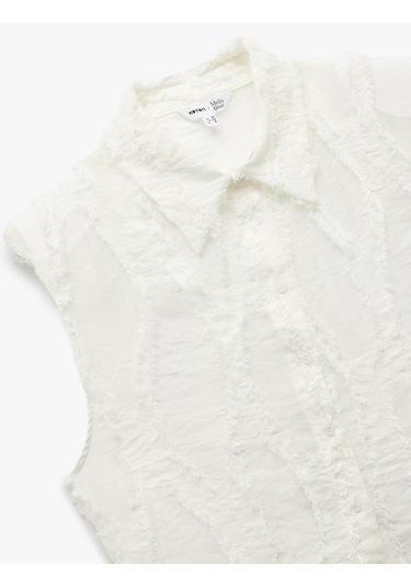 Koton Koton X Melis Ağazat - Viskon Kumaş Astarlı Dokulu Klasik Yaka Kolsuz Crop Gömlek Kırık Beyaz 5sak60422uw Ekru