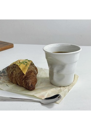 Honmex Kahve Severleri İçin El Yapımı Seramik Fincan - İtalyan Fransız Sanatı Esinlenmiş Kıvrımlı Tasarım Beyaz