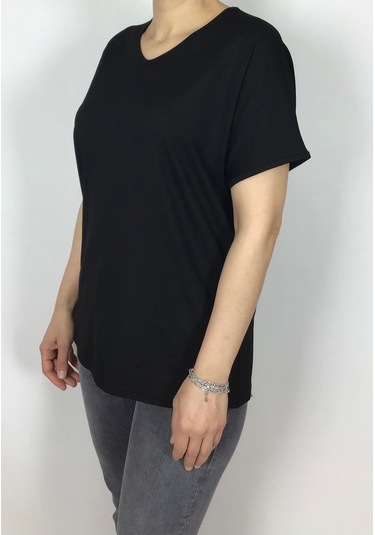 Kısa Kol V Yaka Likralı Düz Penye Bluz siyah