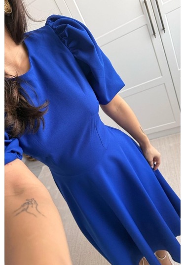 Kadın Kısa Balon Kollu Bisiklet Yaka Geniş Kesim Janjan Krep Elbise Saks Mavi