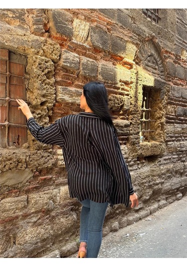 Siyah Çizgili Oversize Pamuklu Düğmeli Gömlek Siyah