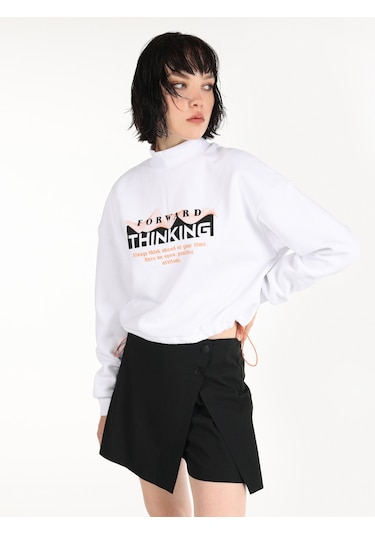 Colin's Colins Regular Fit Baskılı Crop Beyaz Kadın Sweatshirt Cl1065081 Beyaz