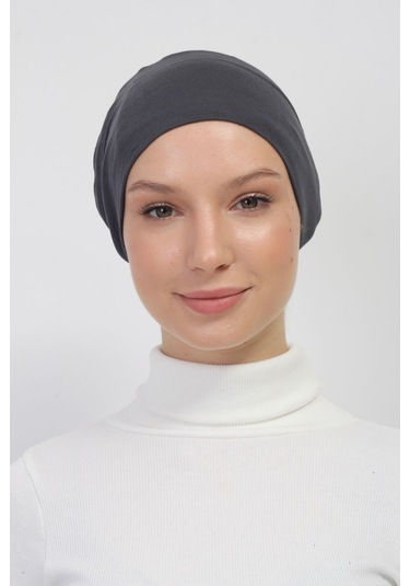 Lastikli Kaymaz Geçmeli Pratik Tesettür Bone Füme