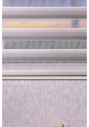 Gri-krem Pliseli Etek Dilimsiz Ds 10658-v9 Zebra Stor Güneşlik Perde
