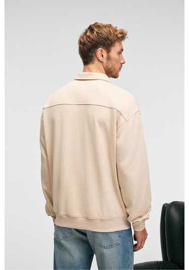 AUGUST Erkek %100 Pamuk Yarım Fermuarlı Yakalı Cepli Süs Etiketli Bej Sweatshirt