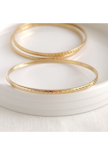 6,5 Cm Çelik 3 Mm Desenli Ajda Bilezik 1 Adet Beyaz