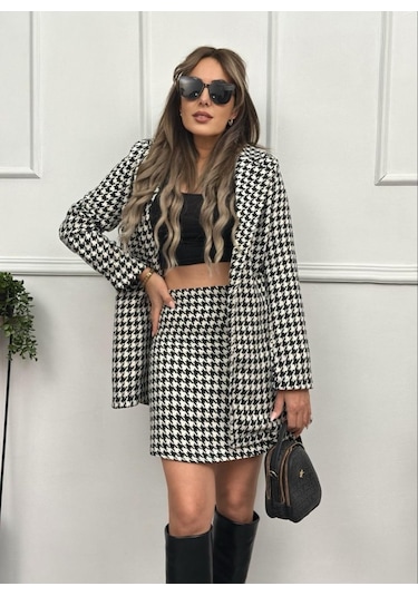 Soonaksesuar Kadın Kazayağı Desen Vatka Detay Kaban Ve Yüksek Bel Etek Ikili Takım Beyaz