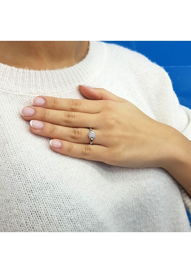 Lova Pırlanta Taşlı Oval Eridu Yüzük - 1070192