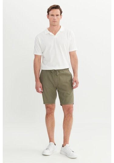 Erkek Hakı %100 Pamuk Comfort Fit Beli Bağlamalı Flamlı Yan Cep Şort Haki