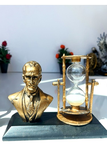 Atatürk Büstü Ve Kum Saati Masa Üstü Biblo Dekoratif Anı Hediye
