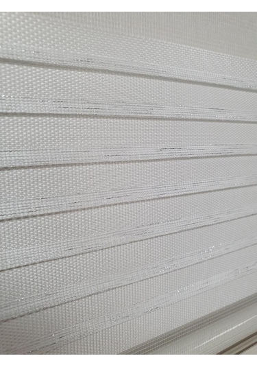 Bbb Geniş Pliseli Simli Ekru Zebra Stor Perde Mz292