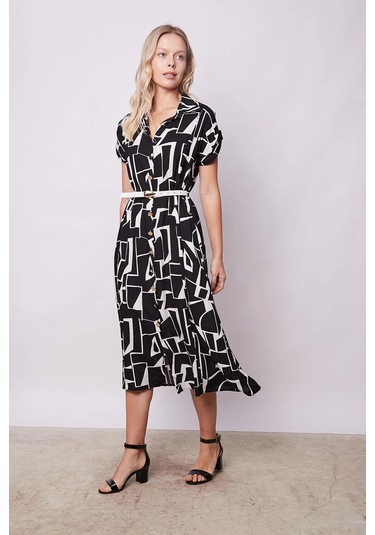 Kadın Desenli Yakalı Düşük Omuzlu Duble Kol Kemerli Midi Boy Elbise Deri Kemer Dahil -siyah Desen Siyah Dsn.