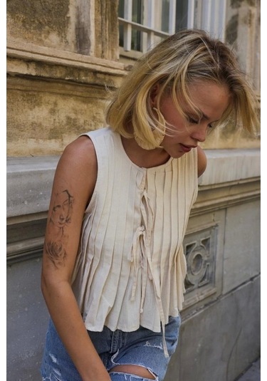 Pileli Bağlamlı Bluz - Natür Natür