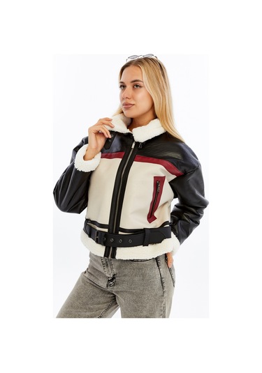 Kadın Beyaz Kürklü Tokalı Crop Mont Beyaz