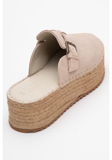 Luvishoes Novas Bej Süet Hakiki Deri Burnu Kapalı Hasır Dolgu Taban Terlik Bej