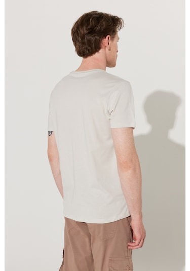 AC&Co / Altınyıldız Classics Erkek Grı Slim Fit Dar Kesim %100 Pamuk Bisiklet Yaka Kısa Kollu Tişört Gri AC&Co / Altınyıldız Classics Erkek Grı Slim Fit Dar Kesim %100 Pamuk Bisiklet Yaka Kısa Kollu Tişört Gri